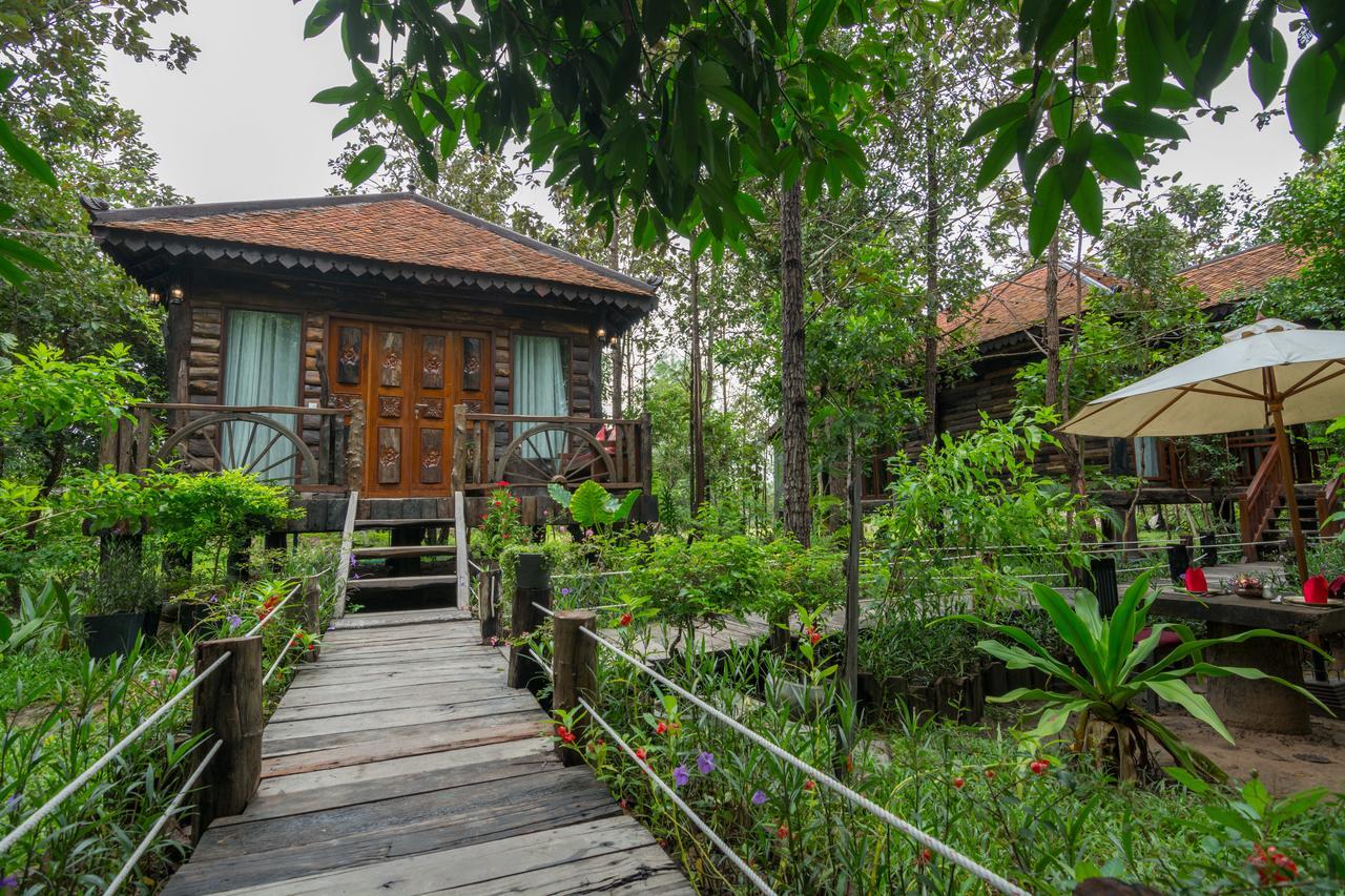 Bong Thom Forest Lodge Siem Reap Bagian luar foto