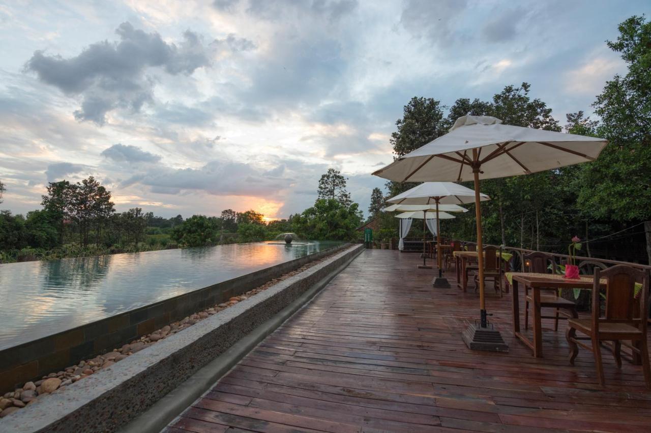 Bong Thom Forest Lodge Siem Reap Bagian luar foto