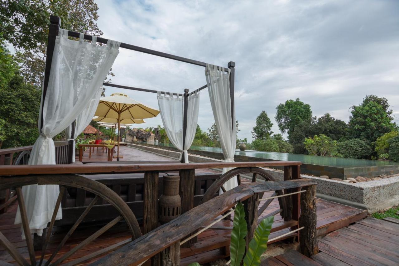Bong Thom Forest Lodge Siem Reap Bagian luar foto