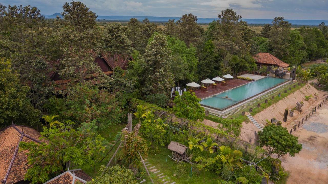 Bong Thom Forest Lodge Siem Reap Bagian luar foto